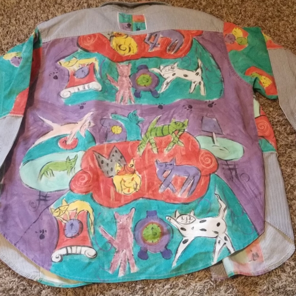 Cats Handpainted button up - Picture 4 of 4